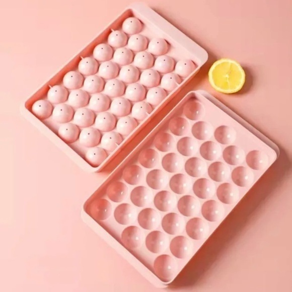 5 random color Marble shaped ice trays - Picture 1 of 3